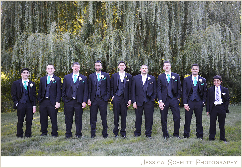wedding photography groomsmen