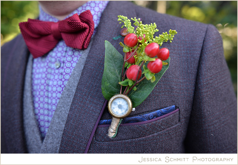 autumn wedding flowers berries 