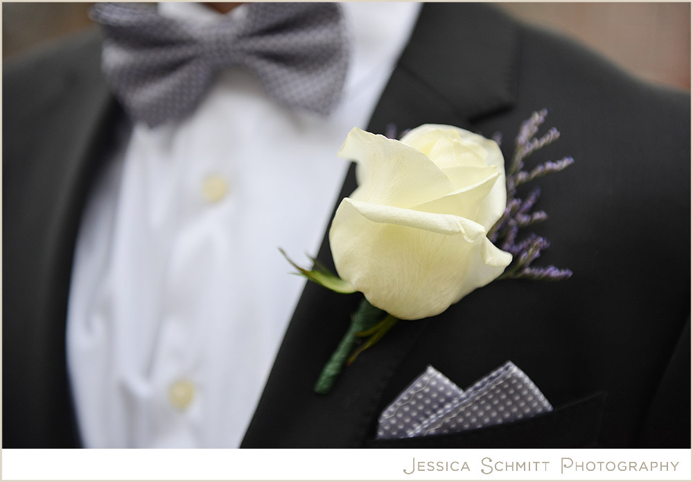 groom boutonnière white rose