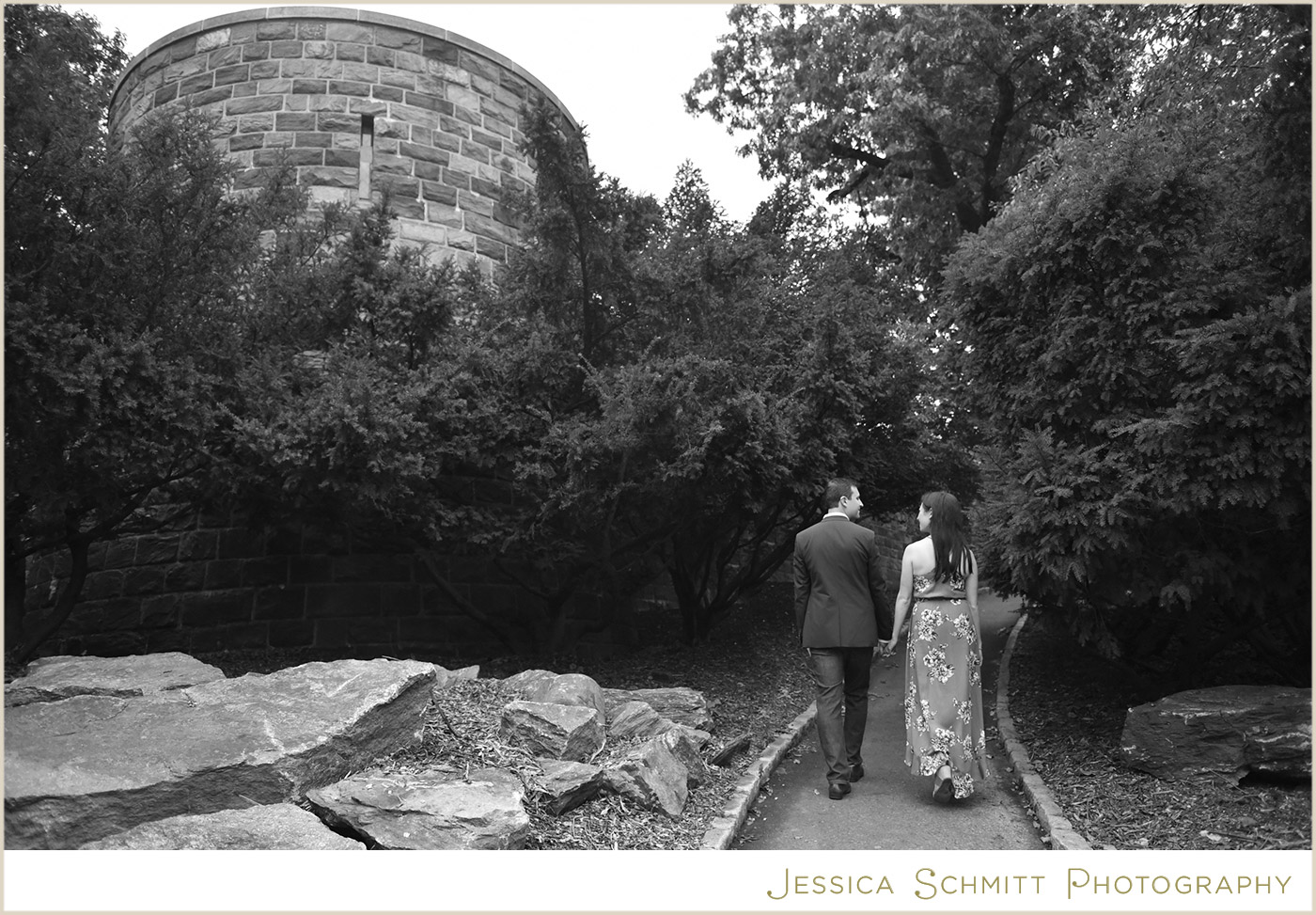 cloisters engagement photo, nyc