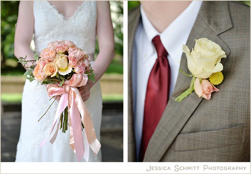 Vintage style wedding colors, cream and blush