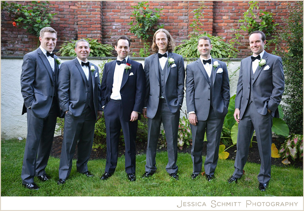 wedding photography groomsmen