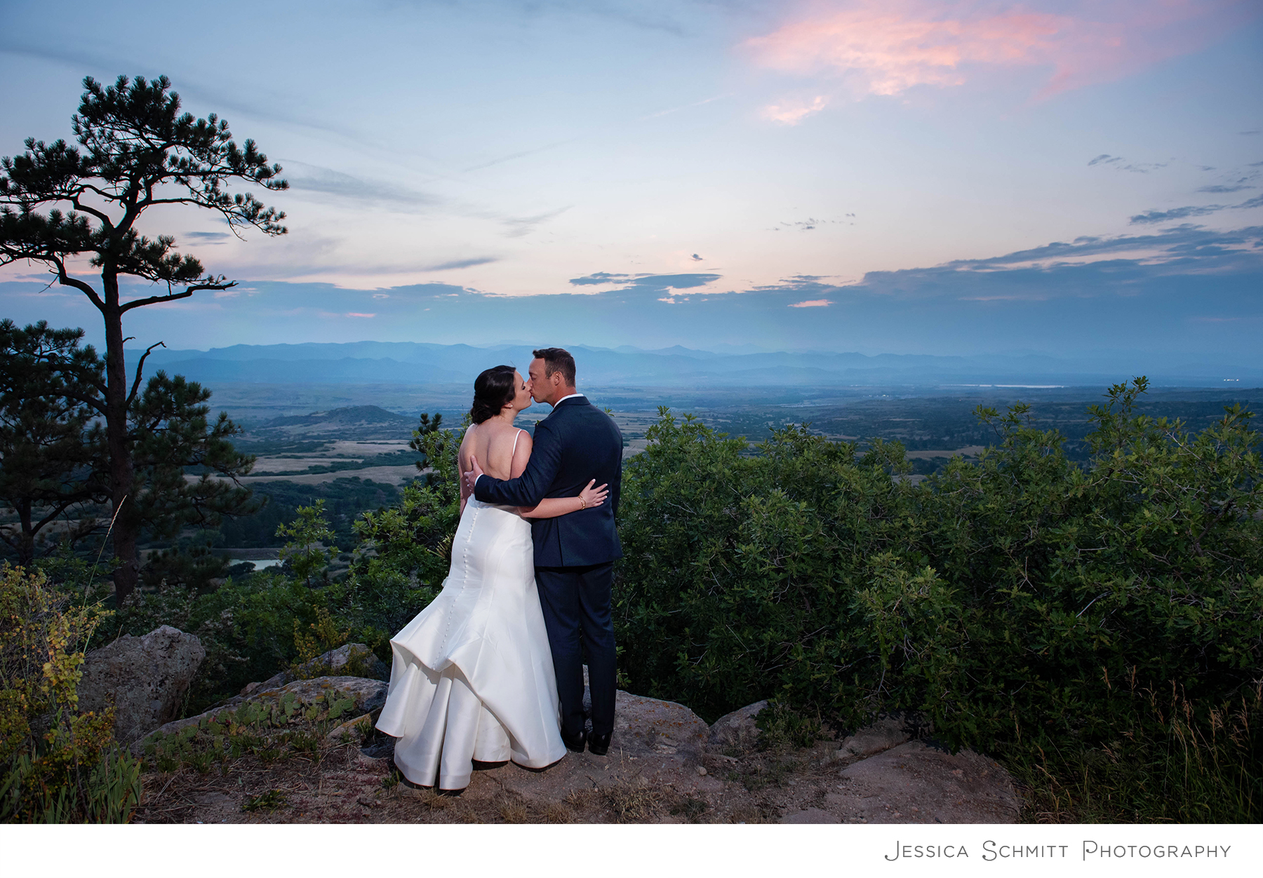 cherokee ranch and castle, colorado wedding