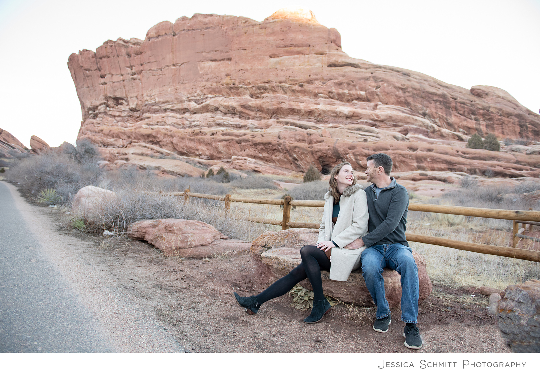 red rocks engagement photography